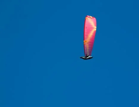A paraglider in the sky 库存照片