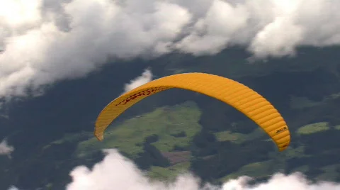 Paraglider start 02 Stock Footage 619793
