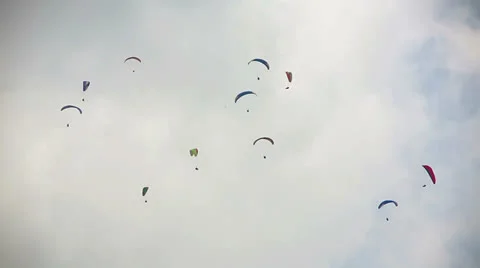 Paraglides in the sky Video stock 32422793
