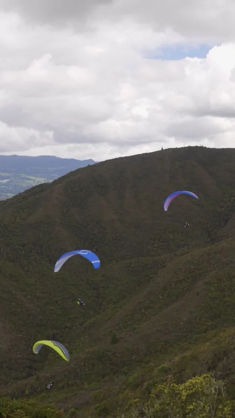 Paragliding 02 Video stock 209582401
