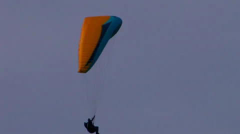 Paragliding 5 Video stock 30413954