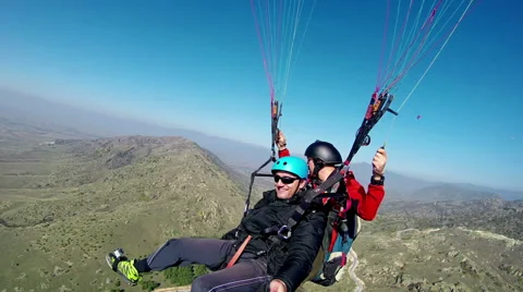 Paragliding adrenaline tandem experience Stock-Footage 44204906
