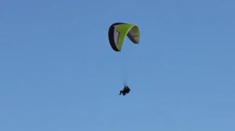 Paragliding near Tungurahua, Ecuador 스톡 동영상 59209242