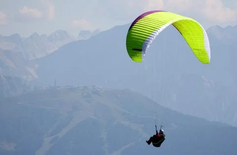 Paragliding 写真素材