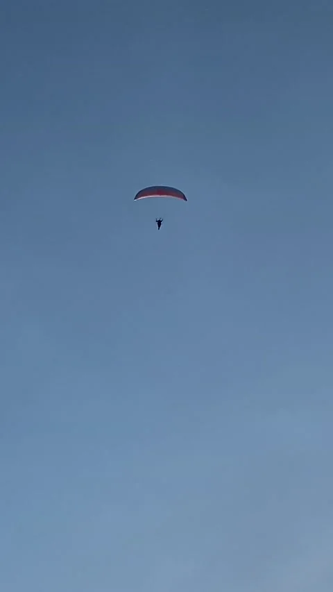 Paragliding in sky with parachute 스톡 동영상 238937708