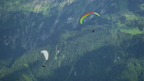 Paragliding in Switzerland Video stock 219023400