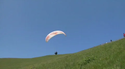Paragliding take off 01 Stock-Footage 488504