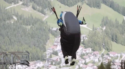 Paragliding Take off 動画素材 67437557