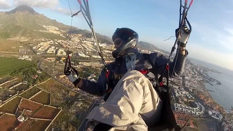 Paragliding in Tenerife Video stock 74336576