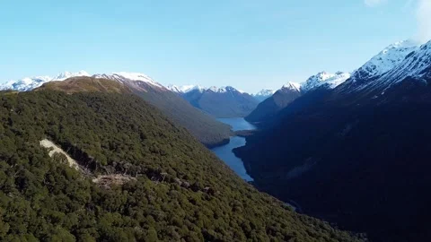 Parallax Drone Shot from Key Summit Overlooking Lakes and Valley Vídeo Stock 306656060