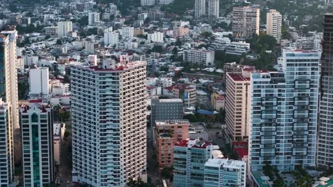 Parallax drone view capturing Acapulco’s coastline, Mexico Stock-Footage 320701013