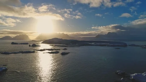 Parallax effect - sunset above Antarctica snow island, in Hyper-lapse mode Stock Footage 122951230