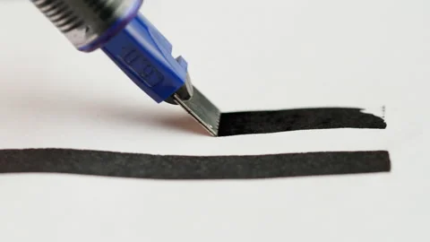Parallel Pen for calligraphy close-up. Writing on white paper using fountain pen 库存影片 171529561