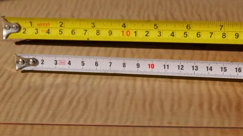 Parallel Tape Measures and Rulers Layout Vídeo Stock 332011220