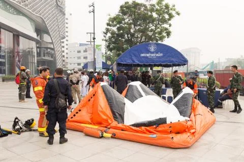 Paramedic in mock disaster drill 스톡 사진