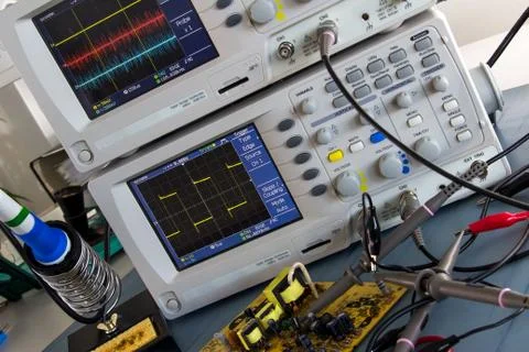 Parameter measurement of pulse power to the oscilloscope Фото