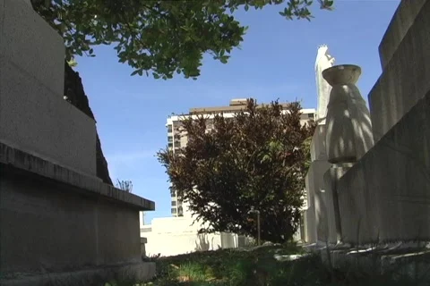 Paranormal - Looking up from the grave Video stock 627042