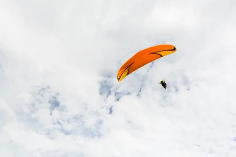 Paraplane flying high up Foto stock