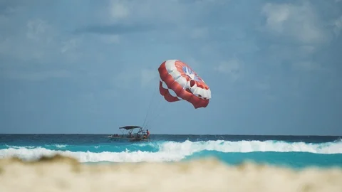 Parasail on the beach slow motion Stock Footage 91665138