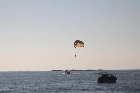 Parasailing at a beach Foto stock
