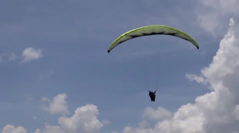 Parasailing in Clouds, Paragliding, Sky Diving Vídeos de archivo 35537256