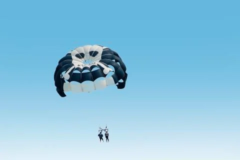 Parasailing couple Foto stock