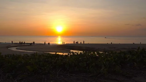 Parasailing in sunset at Karon beach Video stock 122657216