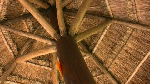 Parasol made from palm leafs Stock-Footage 373398