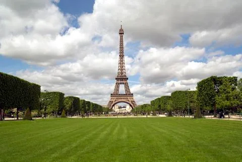 Parc du Champ de Mars, Eiffel Tower, Paris, France, Europe 写真素材
