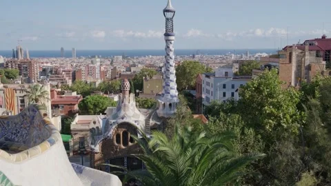 Parc Guell tilt down on the mausoleum 4k 30fps 스톡 동영상 248956813