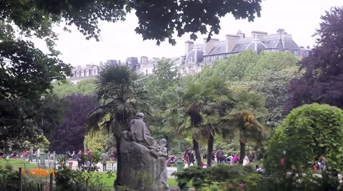 Parc Monceau in Paris Stock Footage 58933103
