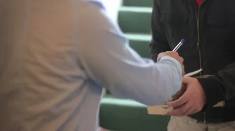 Parcel being delivered 動画素材 10908252