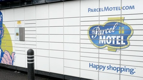 Parcel Motel. Collection of a parcel. Full montage. Stock Footage 88355885