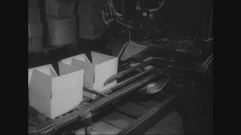 Parcels being packed for Americans imprisoned - 1944 Stockbeeldmateriaal 89963266