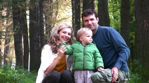 Parents with boy in park 스톡 동영상 269623