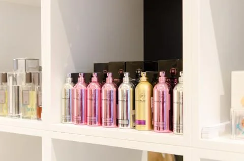Parfume store Stock Photos