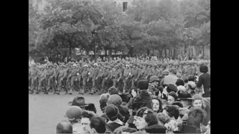 PARIS - 1944: 28th Division parade - Infantry marches past a watching crowd Stock-Footage 344005806