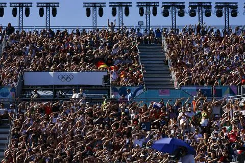 Paris 2024 Olympic Games - Beach Volleyball, France - 05 Aug 2024 Foto stock