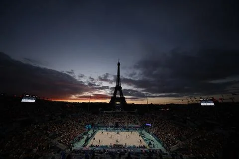 Paris 2024 Olympic Games - Beach Volleyball, France - 09 Aug 2024 Stock Photos