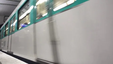 Paris 27 Jan 2017 Subway Train Enter Babylone Metro Station Stock Footage 71960051