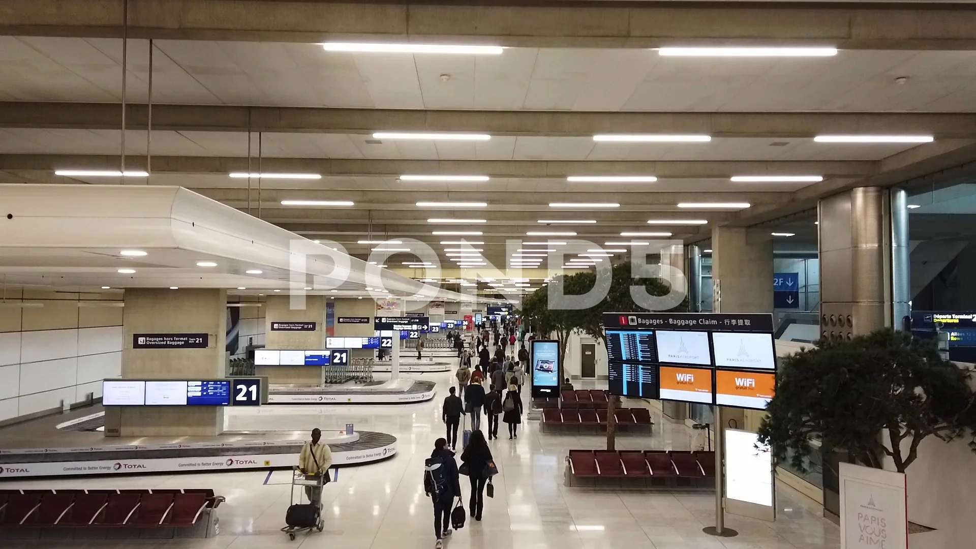 Paris charles de gaulle airport hi-res stock photography and