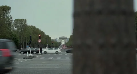 Paris Arc de Triomphe Camra Drive with Street. Video stock 68492747