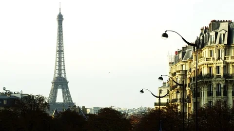 Paris in Autumn - Eiffel Tower - Tour Effel Video stock 79257385
