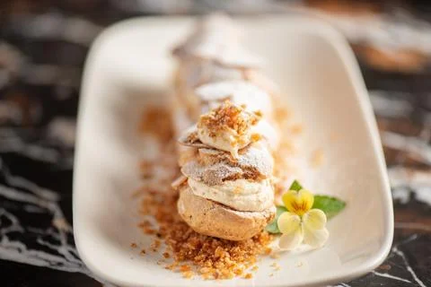 Paris-Brest Eclair Foto stock