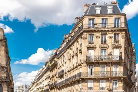 Paris, building, typical facade Fotos de archivo