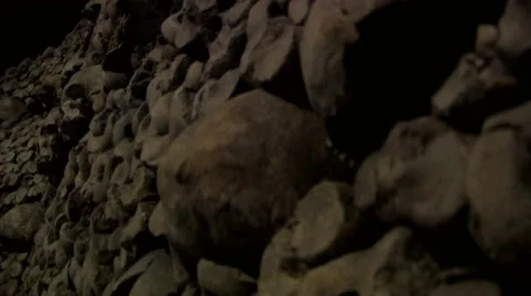 Paris Catacombs  Multiple Clips Series 3 at 59.9fps Vidéo 43177043