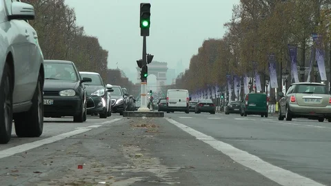 Paris Champs Elysees time lapse Video stock 94866562