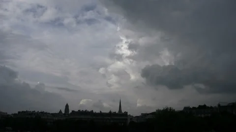 Paris clouds dramatic time lapse Video stock 41132144