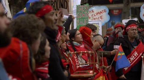 Paris COP21 climate change protesters chant - the seas are rising Stock-Footage 59219334