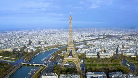 Paris with the Eiffel Tower above the Seine, Champ de Mars Vídeo Stock 315164471